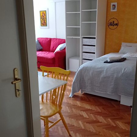 Colors Of Cvjetno Apartment ザグレブ エクステリア 写真